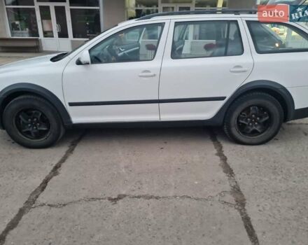 Шкода Октавия 2011 в Новом Буге на Automoto.ua Белый Шкода Октавия, объемом двигателя 1.8 л и пробегом 255 тыс. км за 8000 $, фото 7 на Automoto.ua