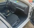 Белый Шкода Октавия, объемом двигателя 1.97 л и пробегом 302 тыс. км за 8000 $, фото 1 на Automoto.ua