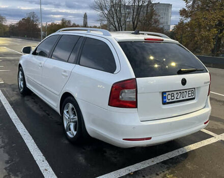Шкода Октавія 2011 у Чернігові на Automoto.ua Білий Шкода Октавія, об'ємом двигуна 1.99 л та пробігом 283 тис. км за 10000 $, фото 4 на Automoto.ua