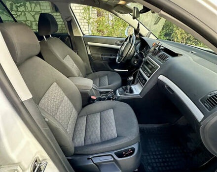 Белый Шкода Октавия, объемом двигателя 1.6 л и пробегом 235 тыс. км за 8000 $, фото 9 на Automoto.ua