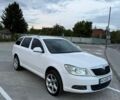 Белый Шкода Октавия, объемом двигателя 1.8 л и пробегом 330 тыс. км за 7100 $, фото 3 на Automoto.ua