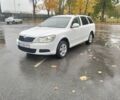 Білий Шкода Октавія, об'ємом двигуна 1.6 л та пробігом 270 тис. км за 5594 $, фото 1 на Automoto.ua