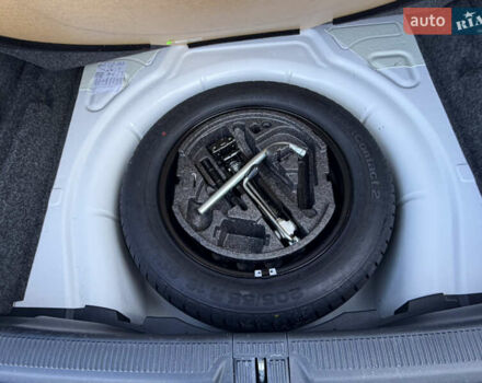 Белый Шкода Октавия, объемом двигателя 1.8 л и пробегом 196 тыс. км за 9399 $, фото 43 на Automoto.ua