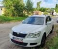 Білий Шкода Октавія, об'ємом двигуна 1.6 л та пробігом 500 тис. км за 5800 $, фото 1 на Automoto.ua