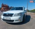 Белый Шкода Октавия, объемом двигателя 1.6 л и пробегом 245 тыс. км за 8200 $, фото 1 на Automoto.ua