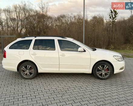 Белый Шкода Октавия, объемом двигателя 1.97 л и пробегом 370 тыс. км за 8300 $, фото 1 на Automoto.ua