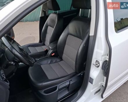 Білий Шкода Октавія, об'ємом двигуна 1.6 л та пробігом 239 тис. км за 9200 $, фото 20 на Automoto.ua