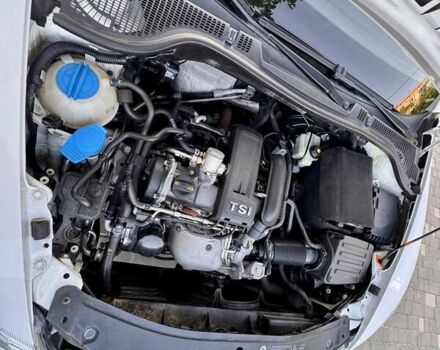 Белый Шкода Октавия, объемом двигателя 1.2 л и пробегом 167 тыс. км за 6999 $, фото 76 на Automoto.ua