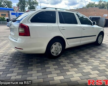 Белый Шкода Октавия, объемом двигателя 1.6 л и пробегом 270 тыс. км за 5999 $, фото 3 на Automoto.ua