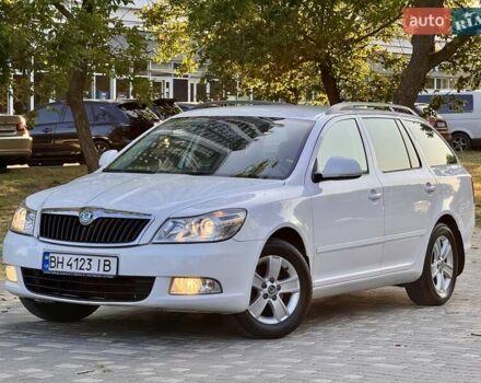 Белый Шкода Октавия, объемом двигателя 1.2 л и пробегом 167 тыс. км за 6999 $, фото 38 на Automoto.ua