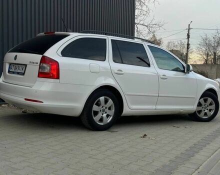 Білий Шкода Октавія, об'ємом двигуна 1.6 л та пробігом 267 тис. км за 7950 $, фото 3 на Automoto.ua