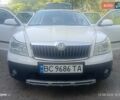 Білий Шкода Октавія, об'ємом двигуна 1.97 л та пробігом 247 тис. км за 11700 $, фото 6 на Automoto.ua