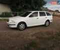 Белый Шкода Октавия, объемом двигателя 1.6 л и пробегом 200 тыс. км за 6500 $, фото 1 на Automoto.ua