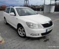 Белый Шкода Октавия, объемом двигателя 1.6 л и пробегом 300 тыс. км за 6029 $, фото 4 на Automoto.ua