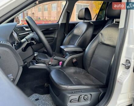 Белый Шкода Октавия, объемом двигателя 1.97 л и пробегом 281 тыс. км за 11800 $, фото 10 на Automoto.ua