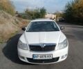 Белый Шкода Октавия, объемом двигателя 1.6 л и пробегом 270 тыс. км за 7800 $, фото 1 на Automoto.ua