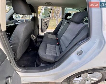 Белый Шкода Октавия, объемом двигателя 1.2 л и пробегом 167 тыс. км за 6999 $, фото 57 на Automoto.ua