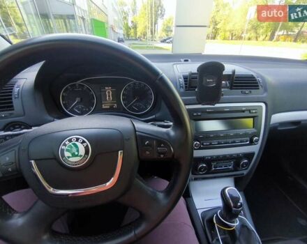 Белый Шкода Октавия, объемом двигателя 1.8 л и пробегом 265 тыс. км за 7500 $, фото 27 на Automoto.ua