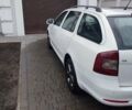 Шкода Октавия 2012 в Измаиле на Automoto.ua Белый Шкода Октавия, объемом двигателя 1.6 л и пробегом 252 тыс. км за 7600 $, фото 8 на Automoto.ua