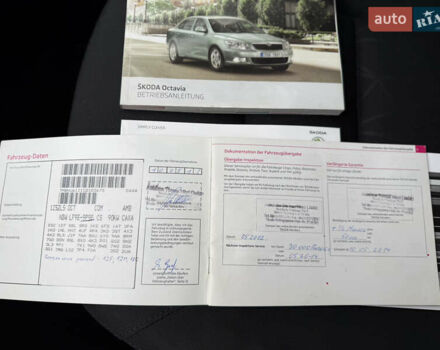 Белый Шкода Октавия, объемом двигателя 1.4 л и пробегом 231 тыс. км за 7000 $, фото 33 на Automoto.ua