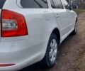 Білий Шкода Октавія, об'ємом двигуна 1.6 л та пробігом 265 тис. км за 7300 $, фото 2 на Automoto.ua