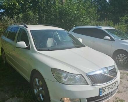 Белый Шкода Октавия, объемом двигателя 1.6 л и пробегом 335 тыс. км за 8000 $, фото 3 на Automoto.ua