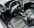 Шкода Октавія 2012 у Радивилове на Automoto.ua Білий Шкода Октавія, об'ємом двигуна 2 л та пробігом 229 тис. км за 11499 $, фото 5 на Automoto.ua