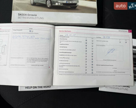 Белый Шкода Октавия, объемом двигателя 1.4 л и пробегом 231 тыс. км за 7000 $, фото 38 на Automoto.ua