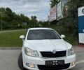 Білий Шкода Октавія, об'ємом двигуна 1.6 л та пробігом 310 тис. км за 7500 $, фото 1 на Automoto.ua