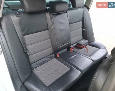 Білий Шкода Октавія, об'ємом двигуна 1.6 л та пробігом 239 тис. км за 9200 $, фото 22 на Automoto.ua