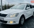 Белый Шкода Октавия, объемом двигателя 1.6 л и пробегом 280 тыс. км за 3400 $, фото 2 на Automoto.ua