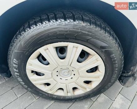 Белый Шкода Октавия, объемом двигателя 1.6 л и пробегом 280 тыс. км за 3400 $, фото 7 на Automoto.ua