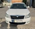 Белый Шкода Октавия, объемом двигателя 1.6 л и пробегом 299 тыс. км за 6294 $, фото 1 на Automoto.ua
