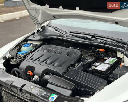 Белый Шкода Октавия, объемом двигателя 2 л и пробегом 217 тыс. км за 9999 $, фото 72 на Automoto.ua