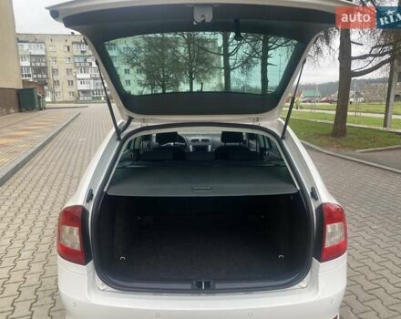 Білий Шкода Октавія, об'ємом двигуна 1.4 л та пробігом 236 тис. км за 8200 $, фото 4 на Automoto.ua