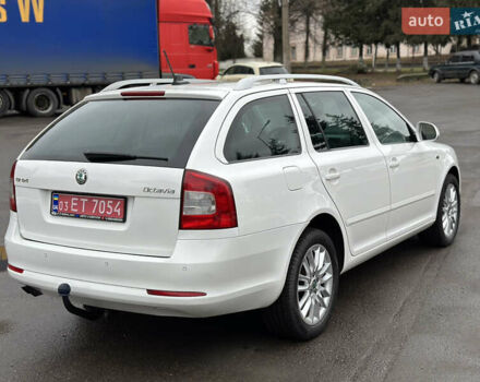 Белый Шкода Октавия, объемом двигателя 2 л и пробегом 217 тыс. км за 9999 $, фото 9 на Automoto.ua