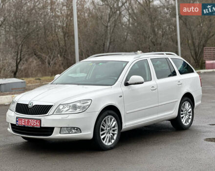 Белый Шкода Октавия, объемом двигателя 2 л и пробегом 217 тыс. км за 9999 $, фото 78 на Automoto.ua