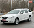 Белый Шкода Октавия, объемом двигателя 2 л и пробегом 217 тыс. км за 9999 $, фото 78 на Automoto.ua