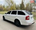 Белый Шкода Октавия, объемом двигателя 1.8 л и пробегом 147 тыс. км за 8900 $, фото 4 на Automoto.ua