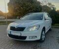 Белый Шкода Октавия, объемом двигателя 1.6 л и пробегом 286 тыс. км за 8100 $, фото 2 на Automoto.ua