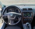 Белый Шкода Октавия, объемом двигателя 1.4 л и пробегом 257 тыс. км за 8900 $, фото 17 на Automoto.ua