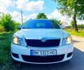 Белый Шкода Октавия, объемом двигателя 1.6 л и пробегом 231 тыс. км за 7700 $, фото 1 на Automoto.ua
