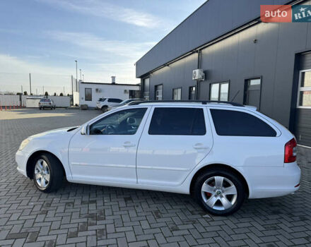Белый Шкода Октавия, объемом двигателя 1.97 л и пробегом 256 тыс. км за 8550 $, фото 10 на Automoto.ua