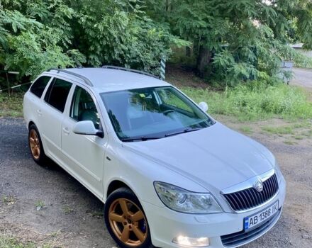 Білий Шкода Октавія, об'ємом двигуна 1.8 л та пробігом 192 тис. км за 8000 $, фото 6 на Automoto.ua