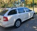 Белый Шкода Октавия, объемом двигателя 1.8 л и пробегом 130 тыс. км за 8000 $, фото 5 на Automoto.ua