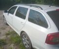 Белый Шкода Октавия, объемом двигателя 1.6 л и пробегом 335 тыс. км за 7900 $, фото 1 на Automoto.ua
