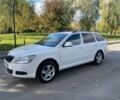 Белый Шкода Октавия, объемом двигателя 1.6 л и пробегом 239 тыс. км за 8750 $, фото 2 на Automoto.ua