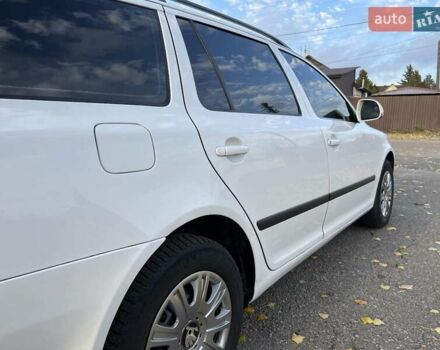 Белый Шкода Октавия, объемом двигателя 1.6 л и пробегом 270 тыс. км за 6700 $, фото 11 на Automoto.ua