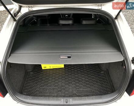 Белый Шкода Октавия, объемом двигателя 1.97 л и пробегом 369 тыс. км за 10999 $, фото 67 на Automoto.ua