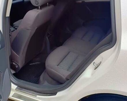 Шкода Октавия 2012 в Виннице на Automoto.ua Белый Шкода Октавия, объемом двигателя 1.6 л и пробегом 246 тыс. км за 7700 $, фото 11 на Automoto.ua